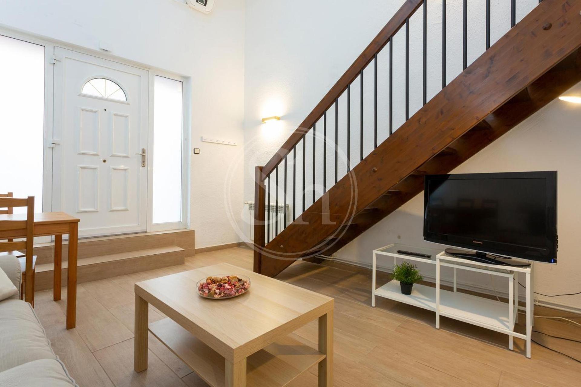 Practico Apartamento Cerca De Estacion De Sants Barcelona Zewnętrze zdjęcie