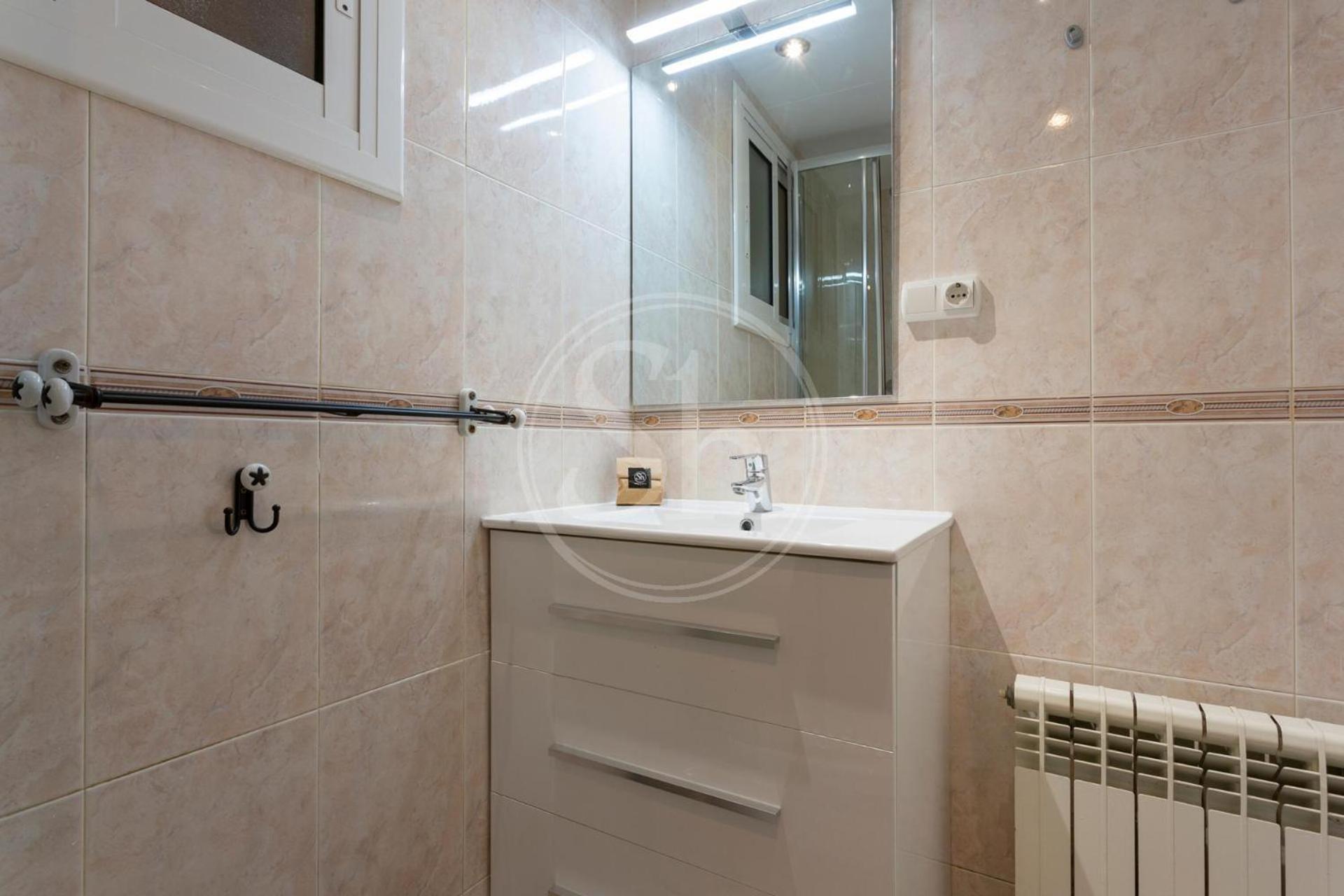 Practico Apartamento Cerca De Estacion De Sants Barcelona Zewnętrze zdjęcie