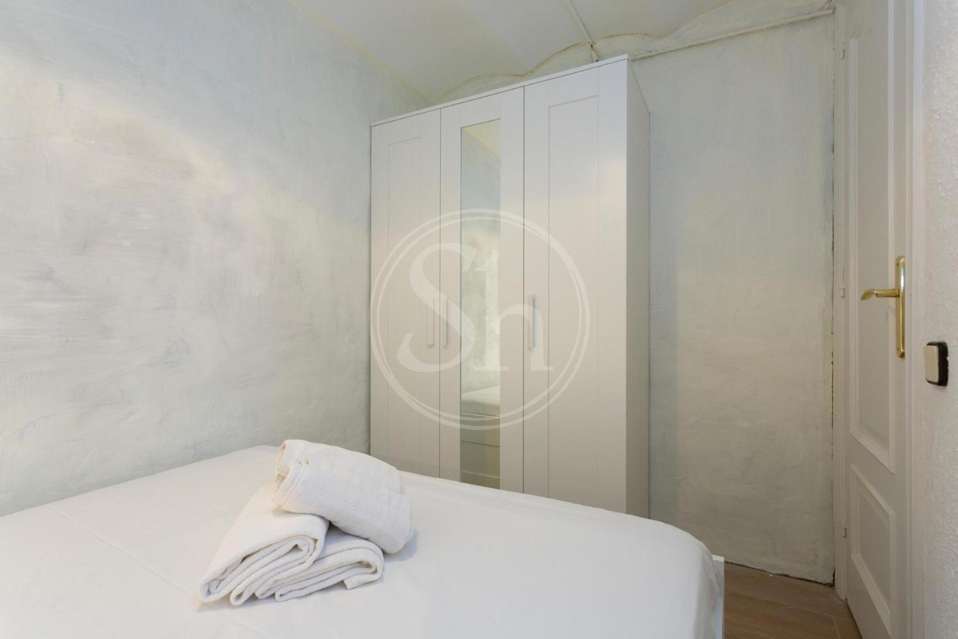 Practico Apartamento Cerca De Estacion De Sants Barcelona Zewnętrze zdjęcie